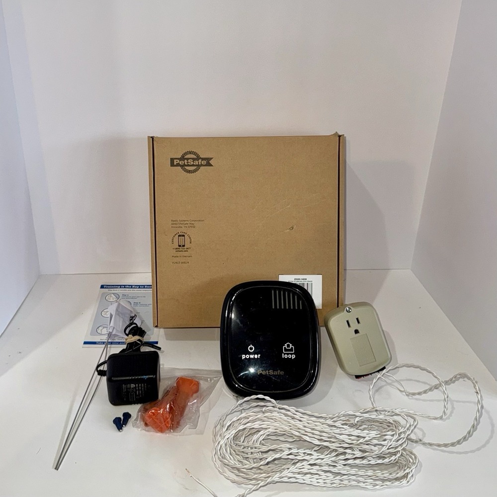 PetSafe In-Ground Dog Fence System Parts Lot - Transmitter, Wire No Collar